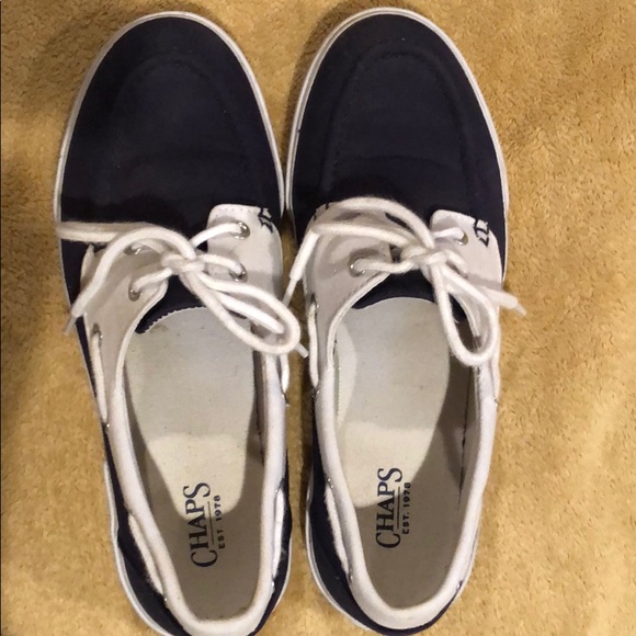 Shoes - Chaps canvas shoes